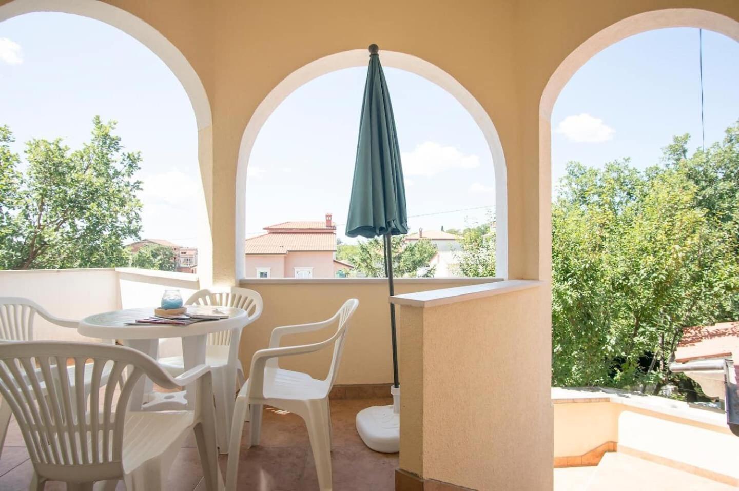 Apartment Marinko Barban Exterior photo